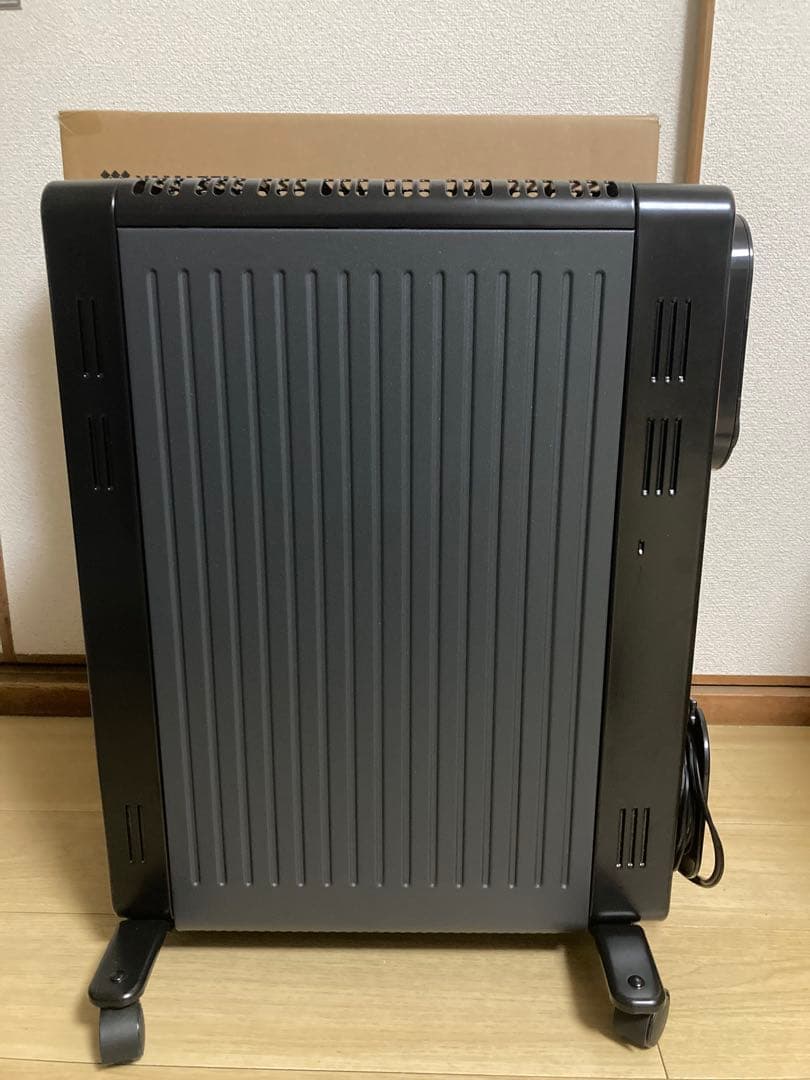 【美品】[山善] オイルレスヒーター 1200W DOL-J121(BK)