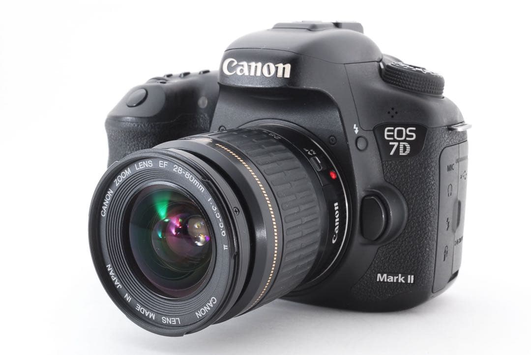 Canon EOS 7D Mark II + Canon EF 28-80㎜