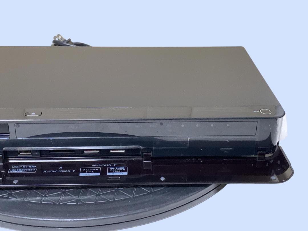 M9523 TOSHIBA 東芝 DBR-M2008 HDD/BDレコーダー