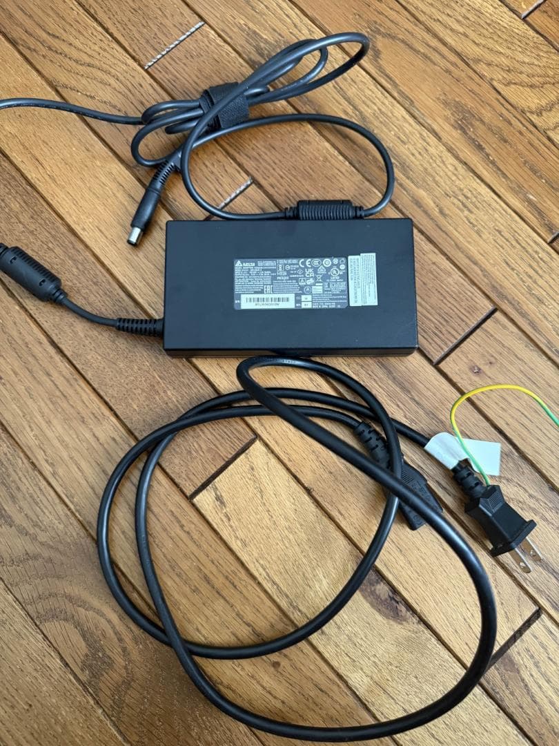 ディスプレイ・モニター本体 Acer Predator X27U X27Ubmiipruzx 240Hz