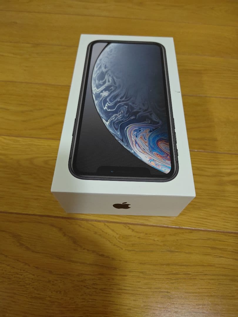 iPhone XR Black 64GB SIMフリー 背面割れ 動作確認済