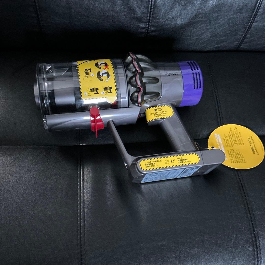 Dyson cyclone v10 スティッククリーナー本体