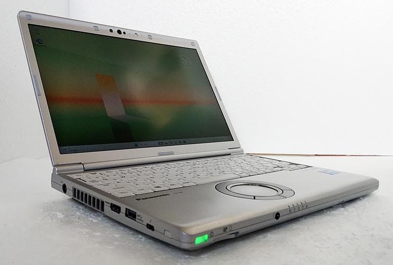 軽量コンパクト Panasonic CF-SV1