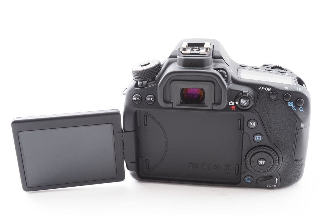 CANON EOS 80D+Canon EF 28-80㎜1:3.5-5.6II