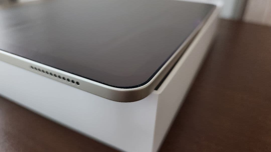 iPad Air (M2) 11インチ Wifi 128GB スターライト