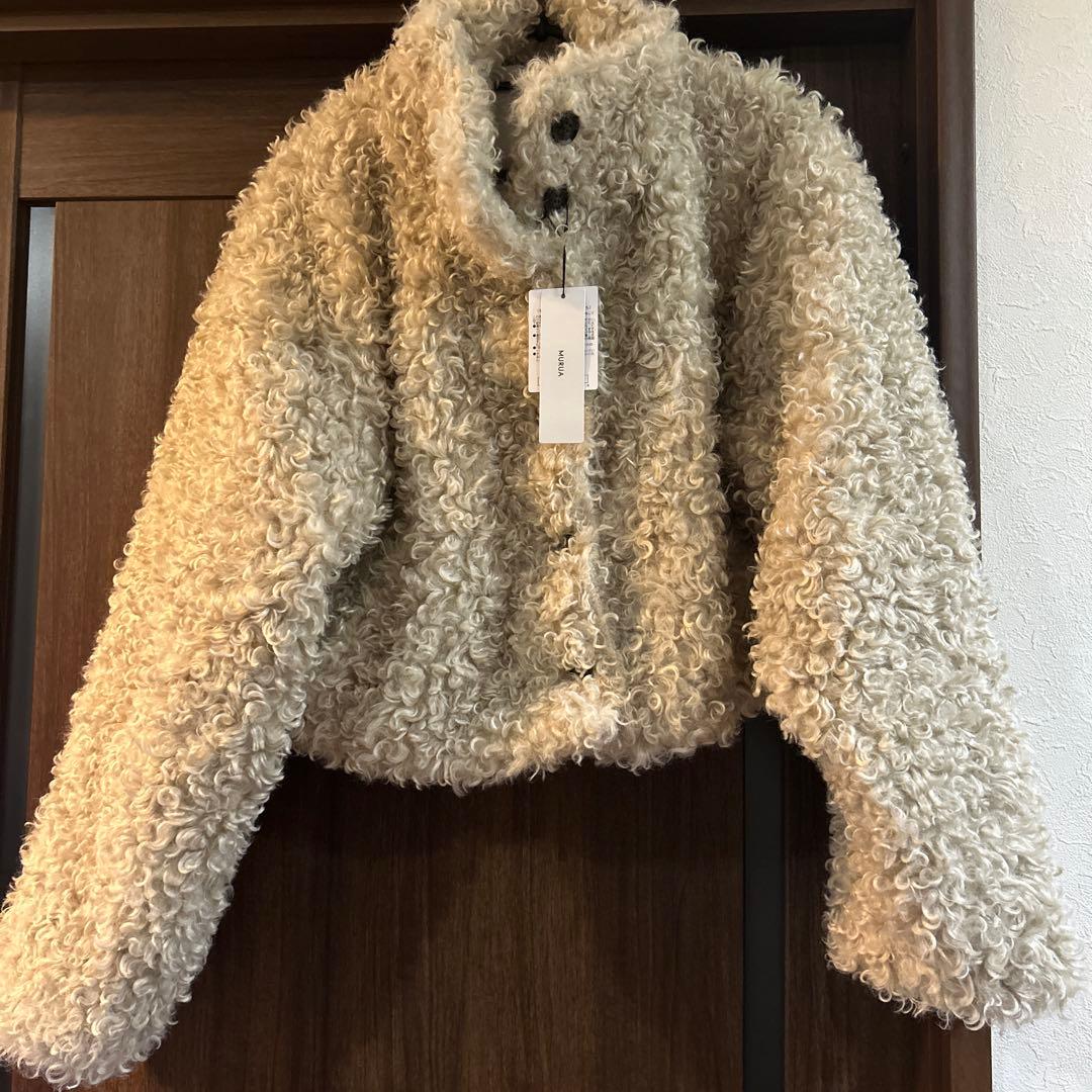 あ*も様 新品　未使用☆MURUA ムルーア　ボアアウター★ベージュ ジャケット