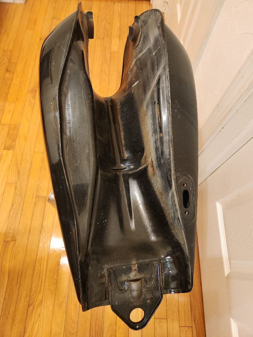 ヤマハSR400　1JR 純正塗装ガソリンタンク　錆無　美品