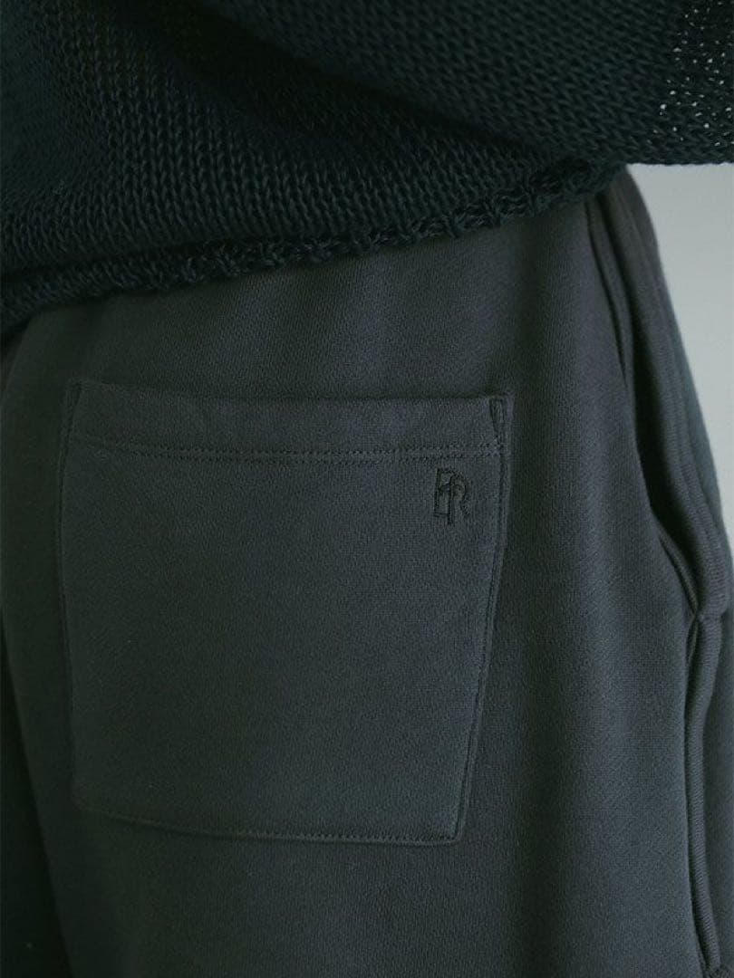 ETRE TOKYO スウェットショートパンツ