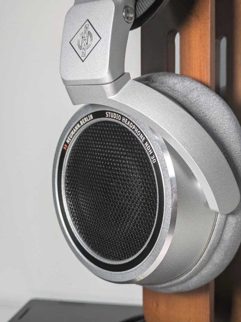 【美品・防湿保管】NEUMANN NDH 30 ヘッドホン