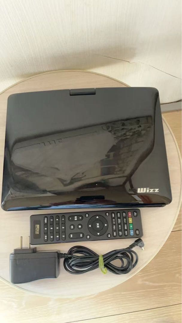 Wizz ポータブルBDプレーヤー DB-PW1050 リモコン付き