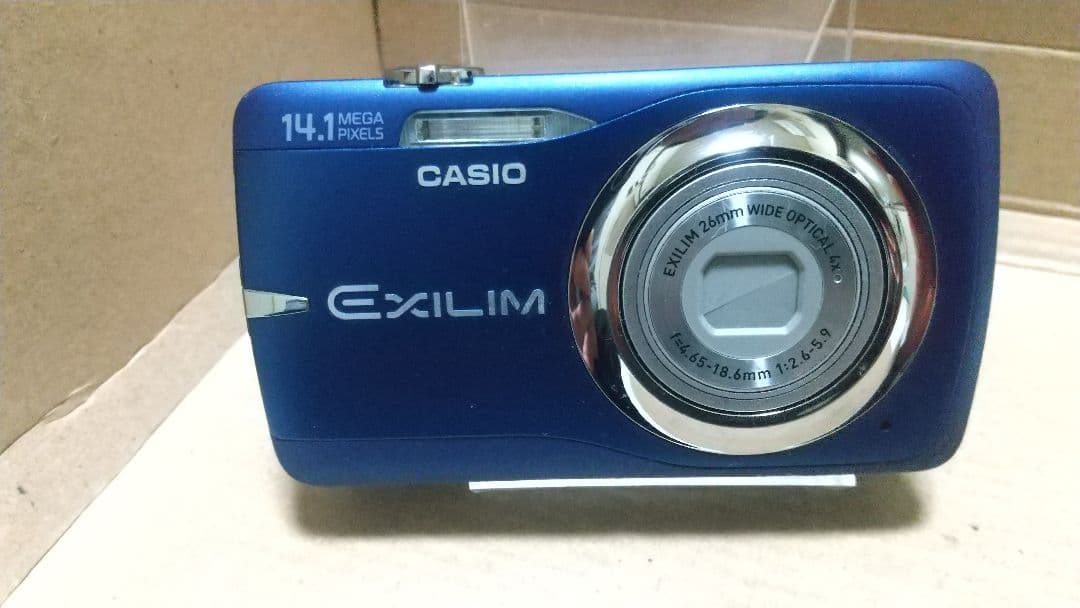 CASIO EXILIM EX-Z550 本体とバッテリーセット