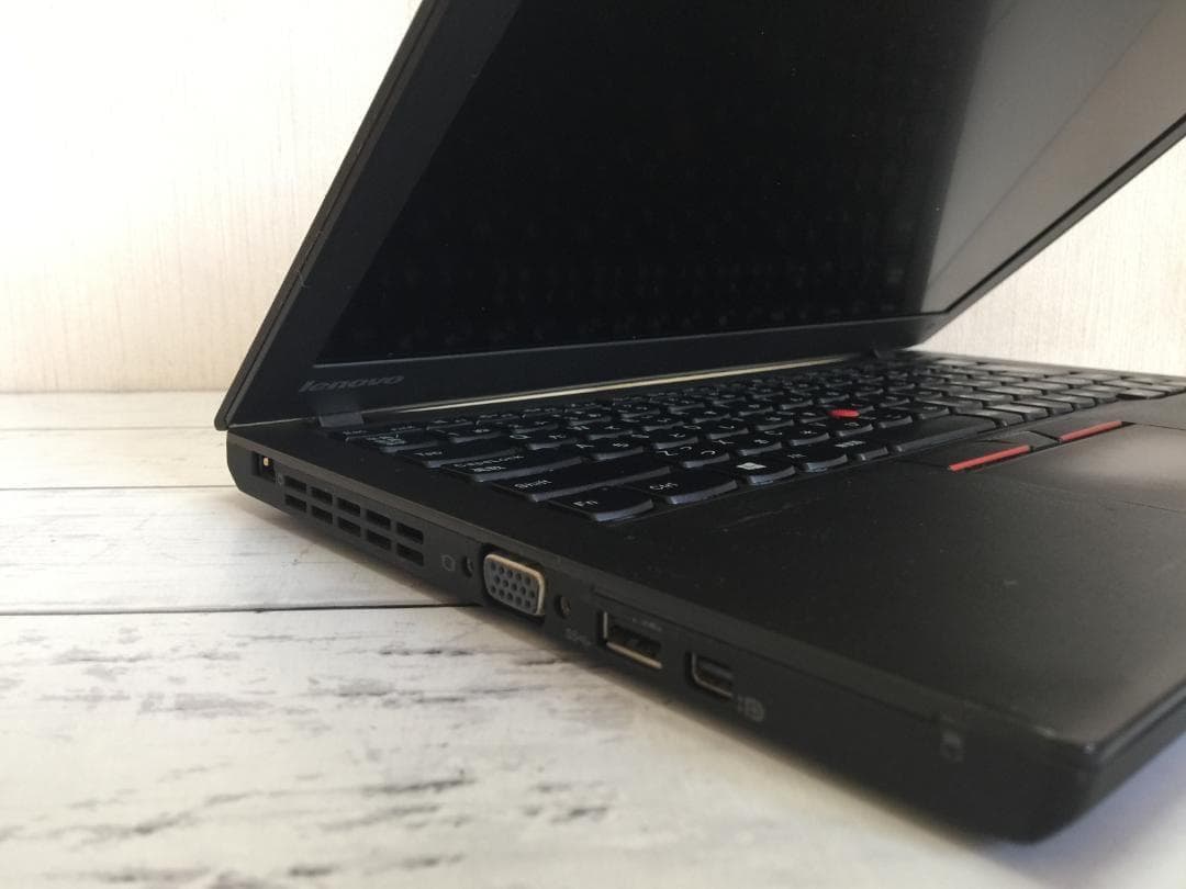 Lenovo ThinkPad X250 12.5型TFT 軽量・コンパクトPC