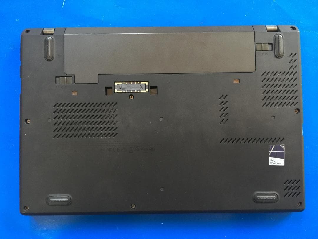 Lenovo ThinkPad X250 12.5型TFT 軽量・コンパクトPC