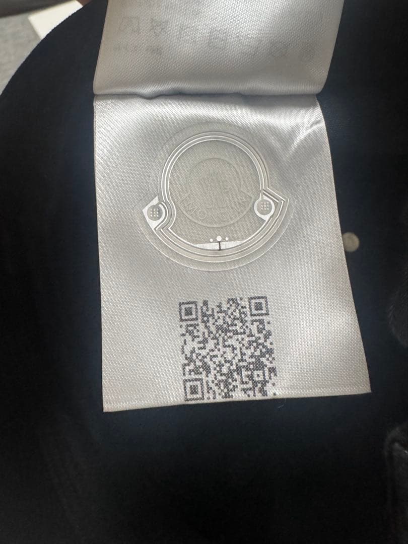 【新品未使用】MONCLER モンクレール ベースボール ロゴ キャップ 黒