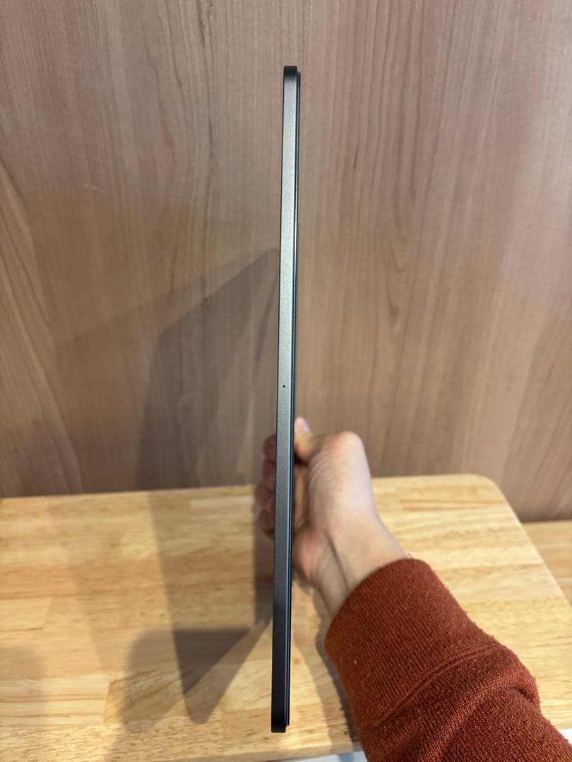 【美品】iPad Pro 12.9インチ (第4世代) 128 GB／Wi-Fi