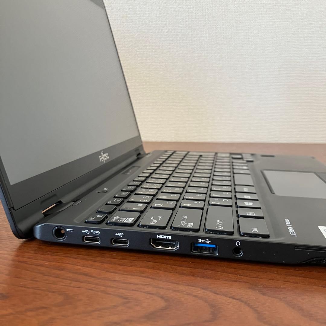 2in1タッチパネル LIEEBOOK U9310X 10世代i5 256GB