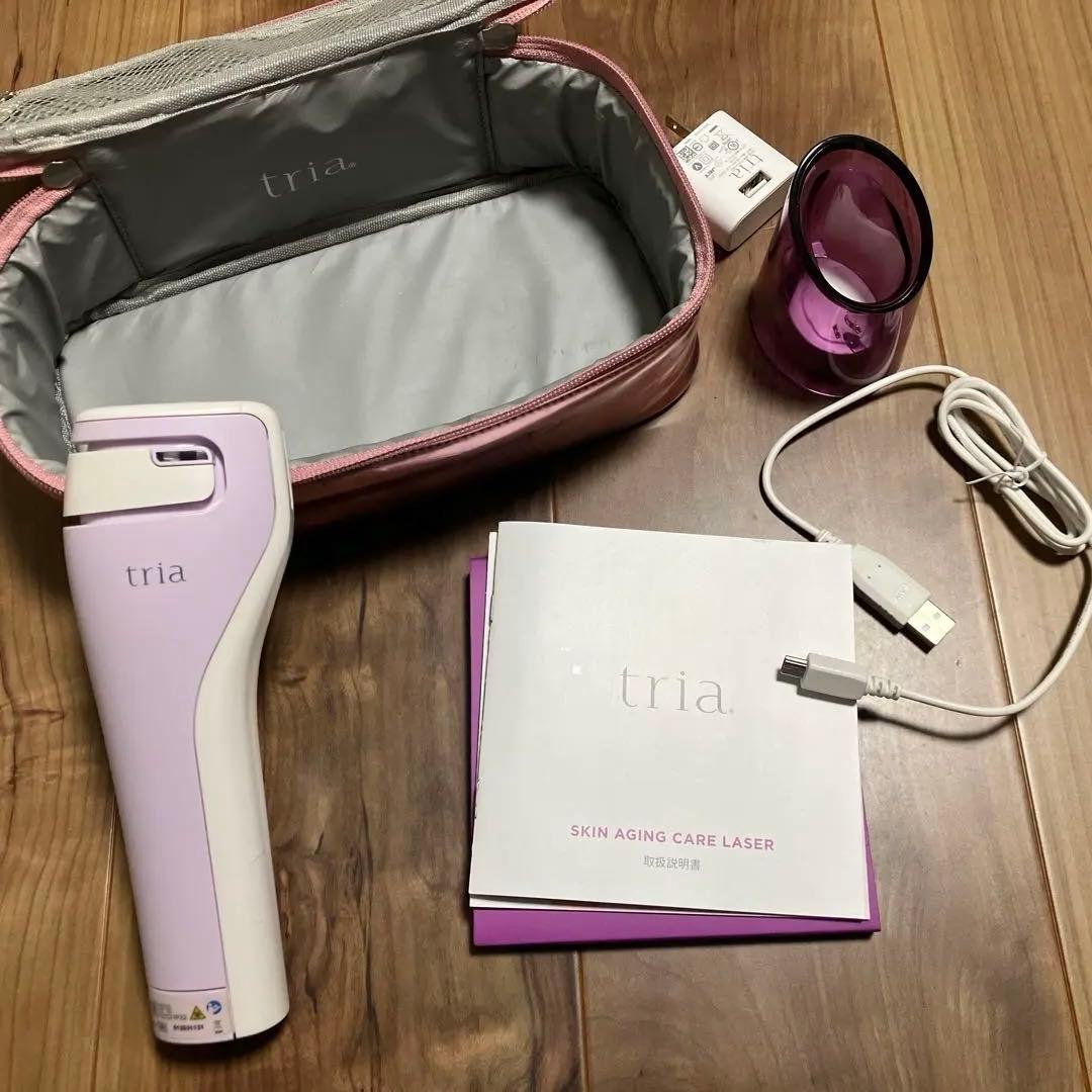 トリア tria 美顔器　スキンエイジングケアレーザー(旧モデル)