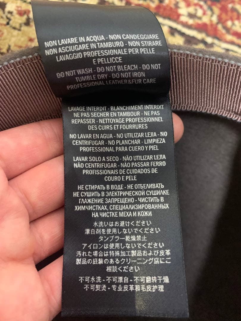 【GUCCI】GUCCI グレー ベレー帽　グッチ　帽子