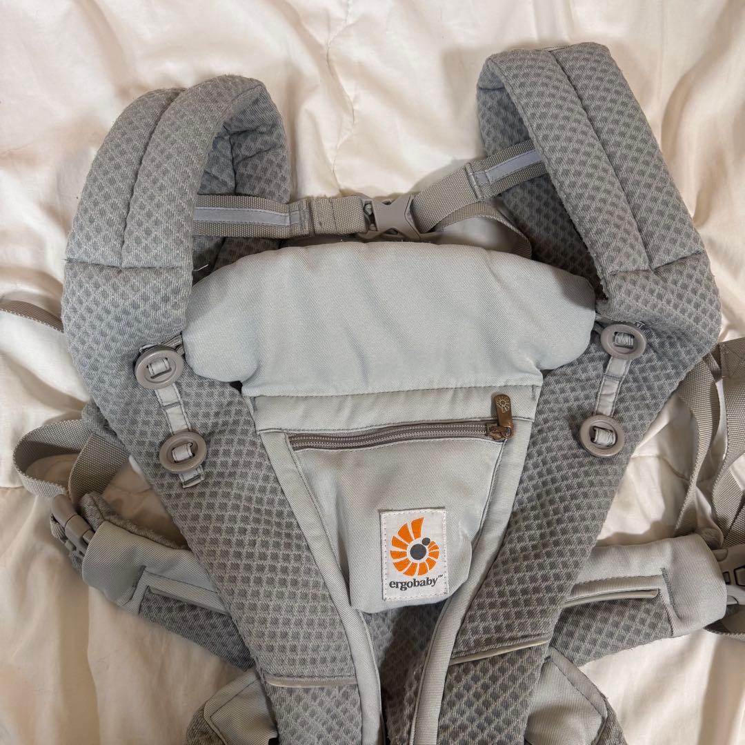 歳末限定特価セール☆ エルゴベビー　抱っこ紐　オムニブリーズ パールグレー