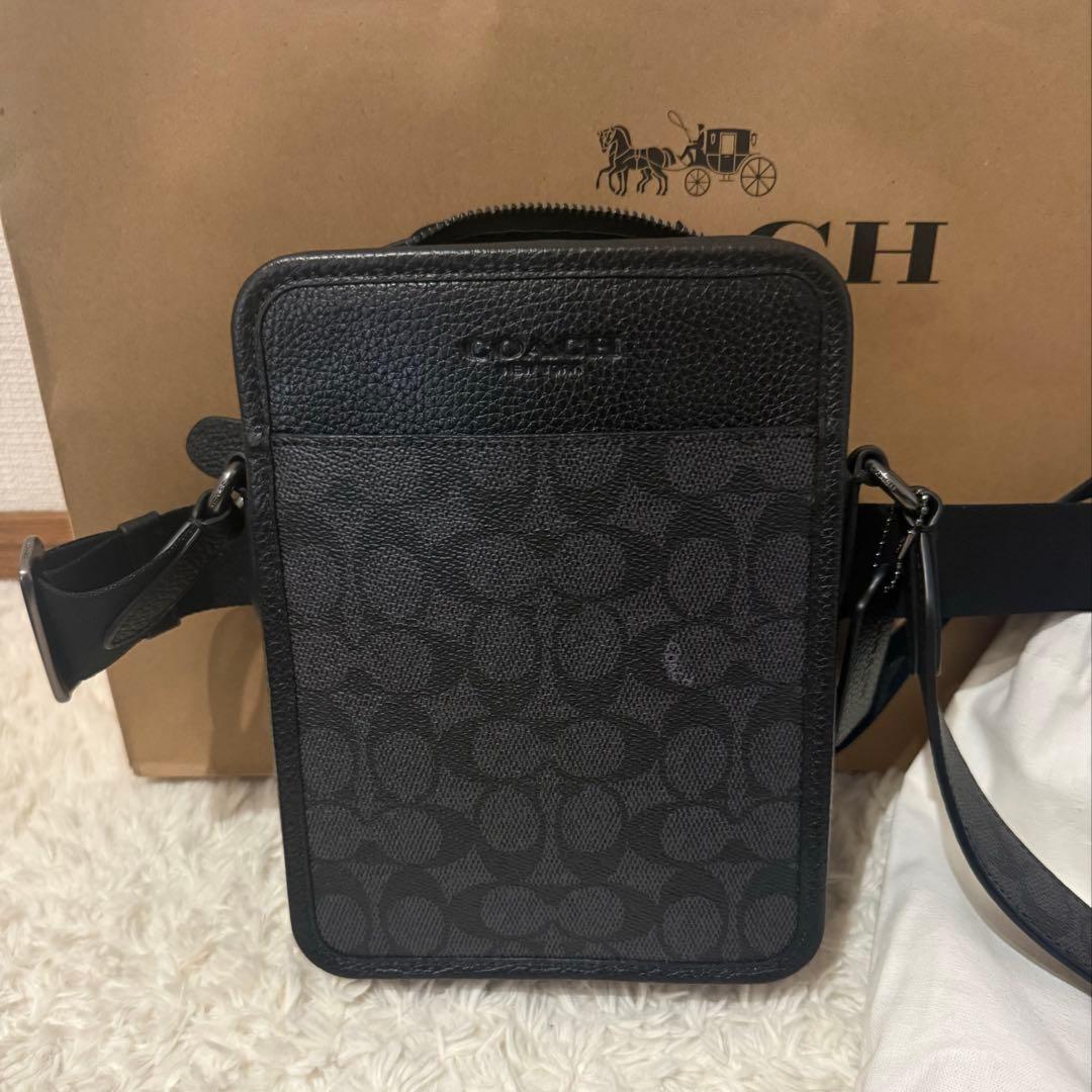 COACHブラックレザーショルダーバッグ