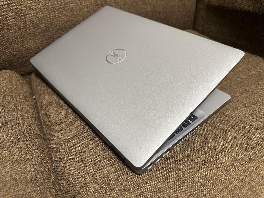 DELL ノートPC 15.6インチ　I5-10 世代　16GB オフィス付き