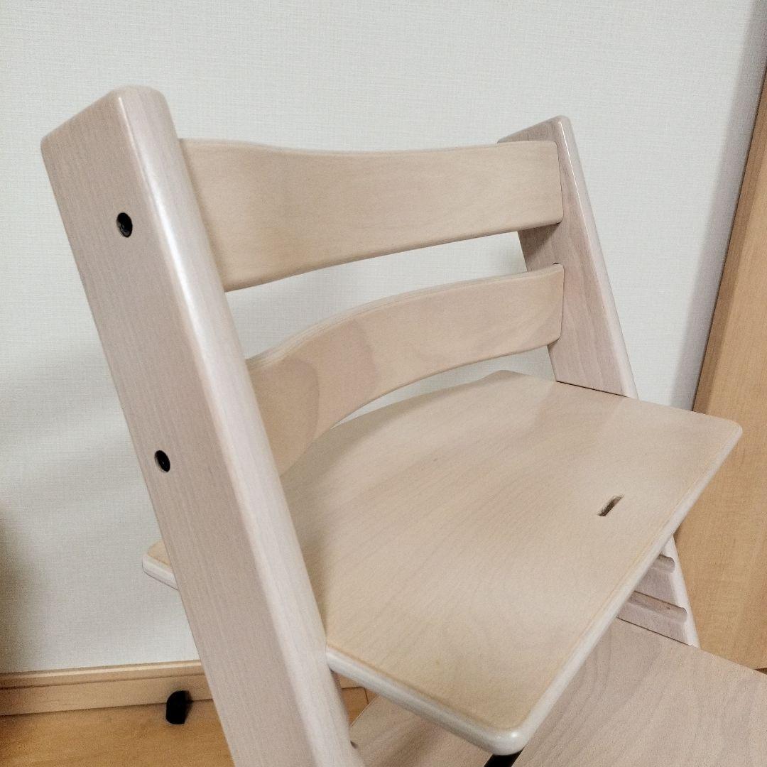 シリアル6　ストッケ トリップトラップ　背もたれ&ベビーガード&トレイ付