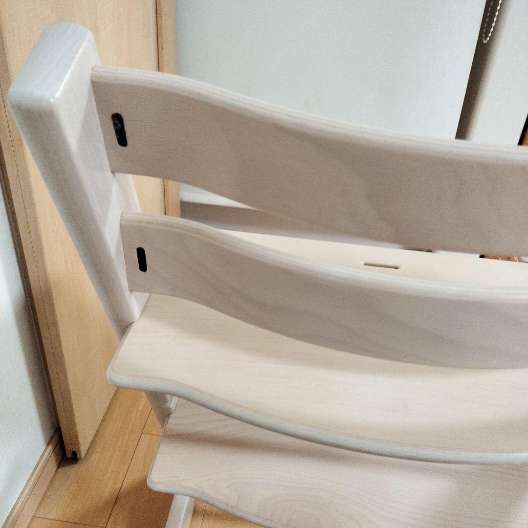 シリアル6　ストッケ トリップトラップ　背もたれ&ベビーガード&トレイ付