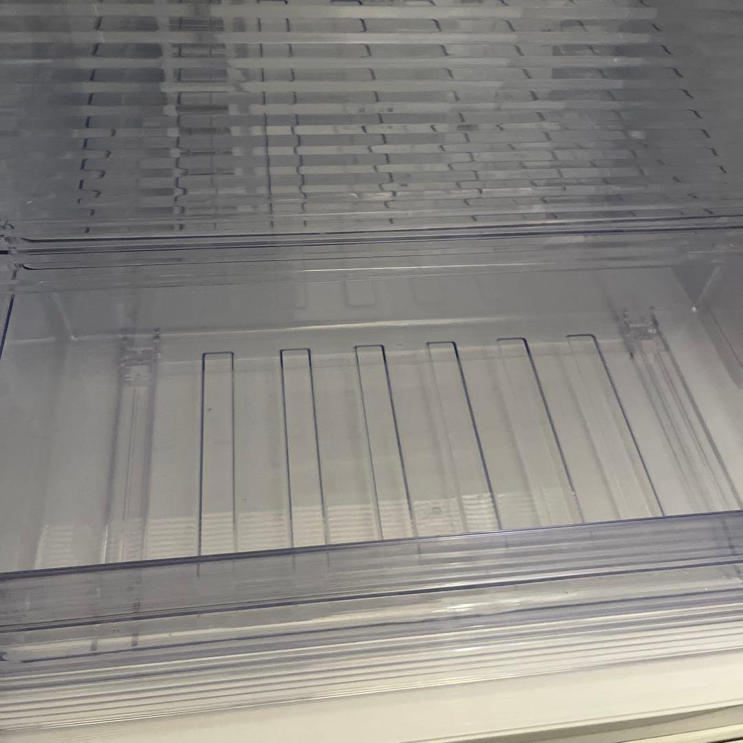 【美品】シャープ 冷蔵庫 ホワイト SJ-PD28G 2021年製