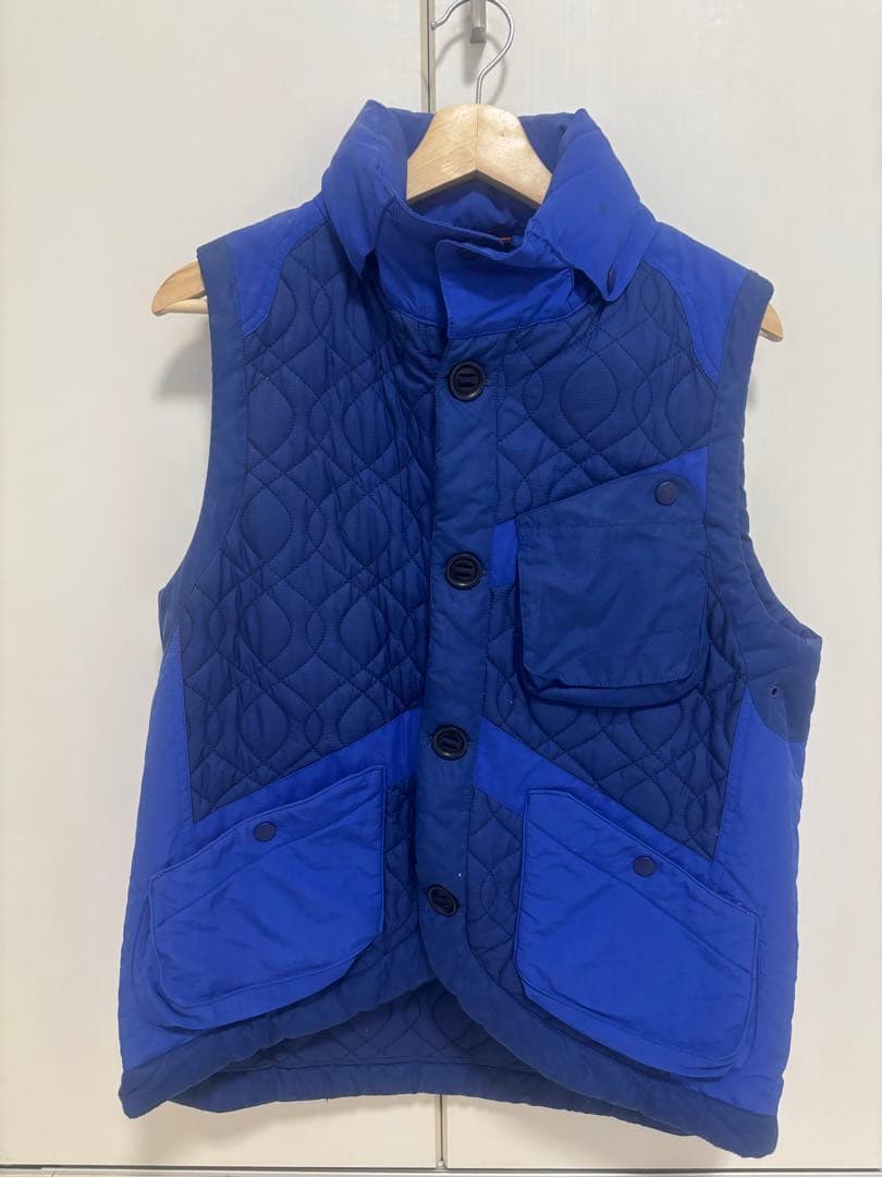 名作　White Mountaineering ベスト　フード格納