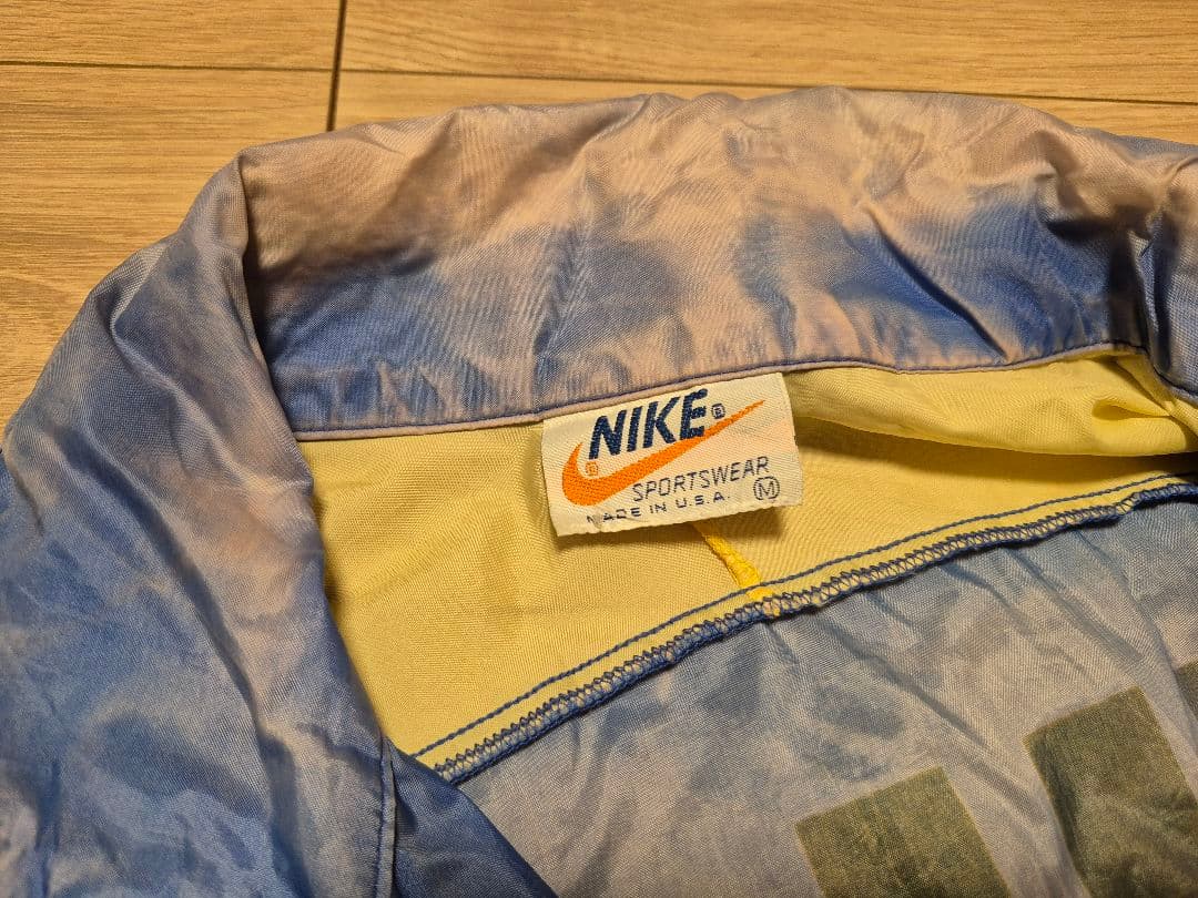 ヴィンテージ　ナイキ　ナイロンジャケット　ゴツナイキ　オレンジタグ　70s