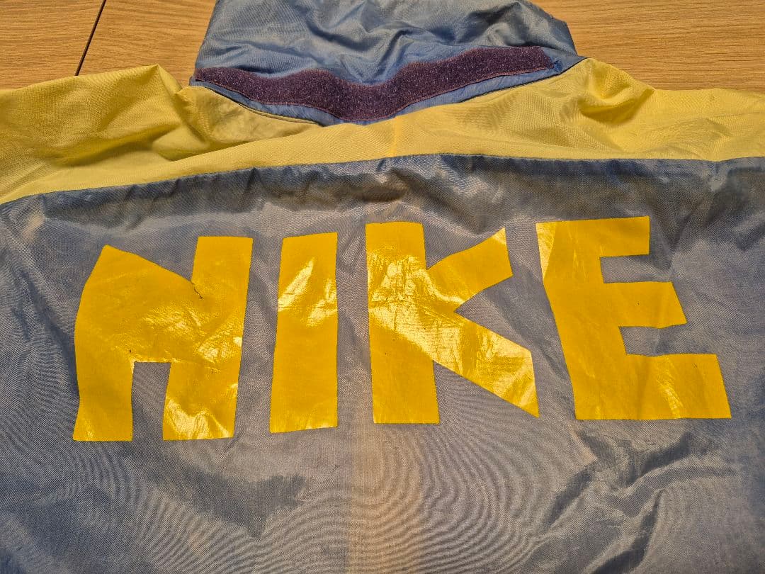 ヴィンテージ　ナイキ　ナイロンジャケット　ゴツナイキ　オレンジタグ　70s