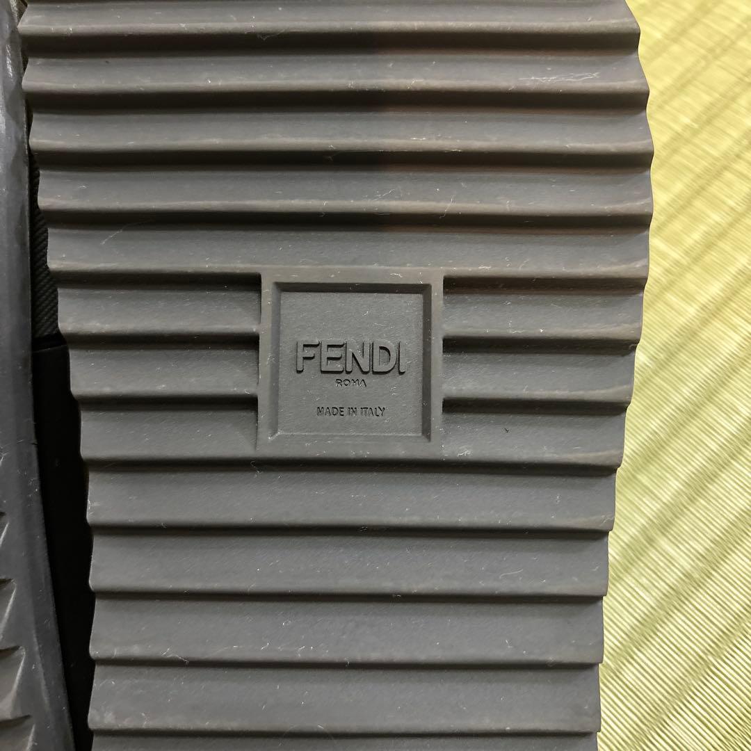 フェンディ　FENDI メンズ　サンダル