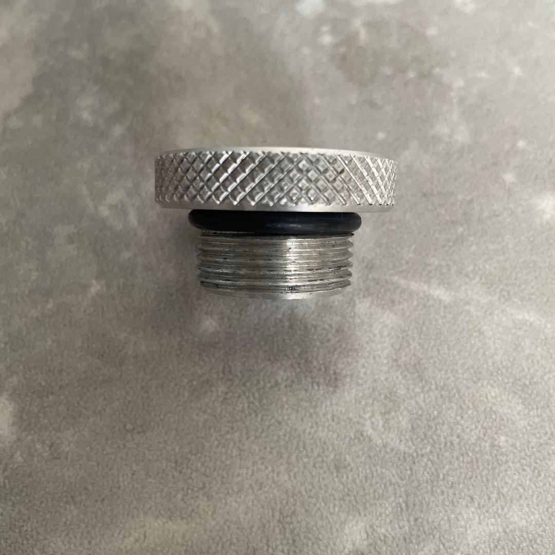 携行タンク　バイク用