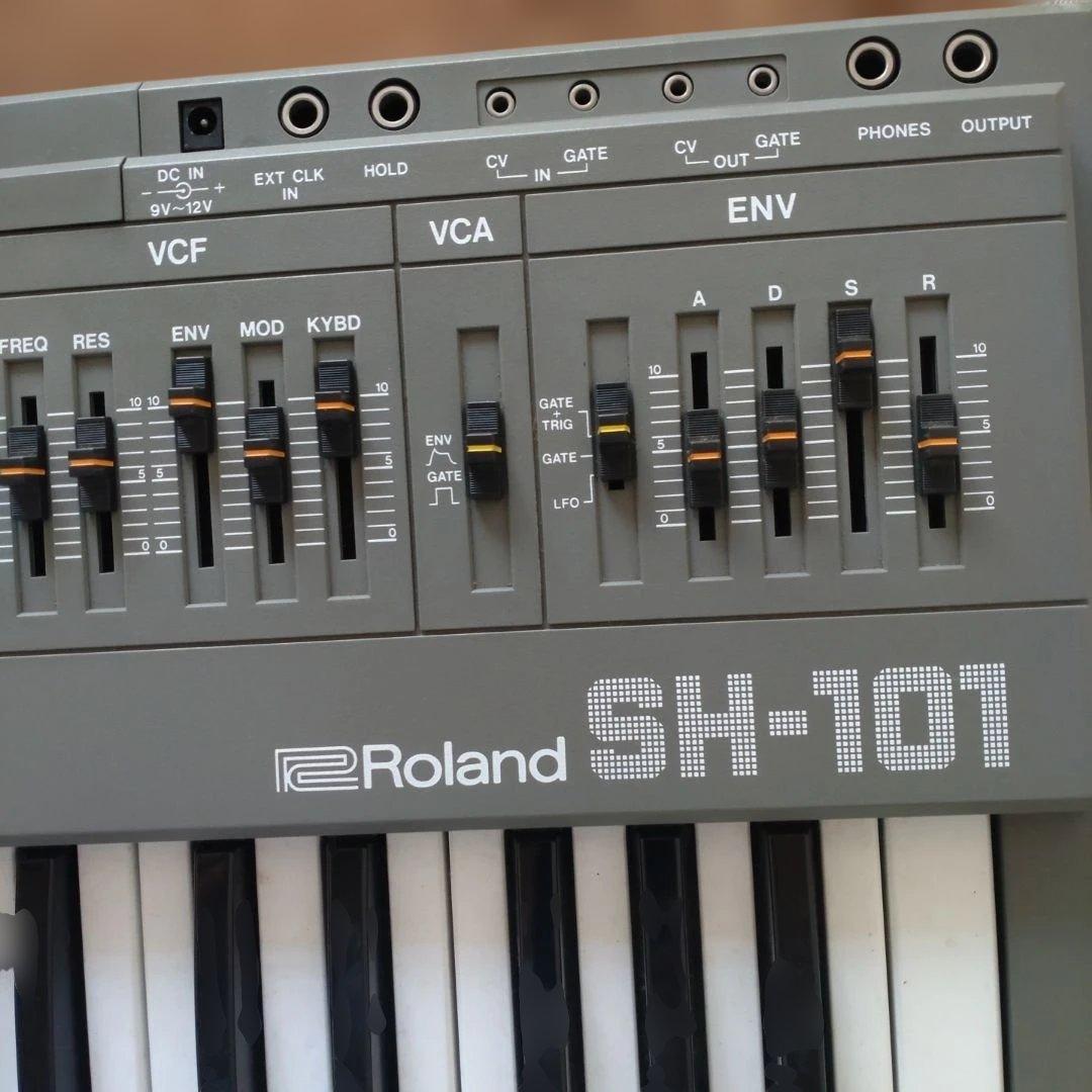 m*x様 Roland SH-101 アナログシンセサイザー 37鍵