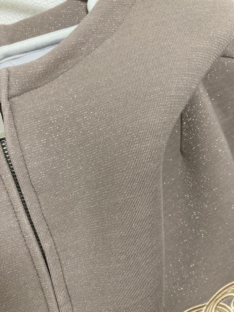 スナイデル ボリュームパーカー