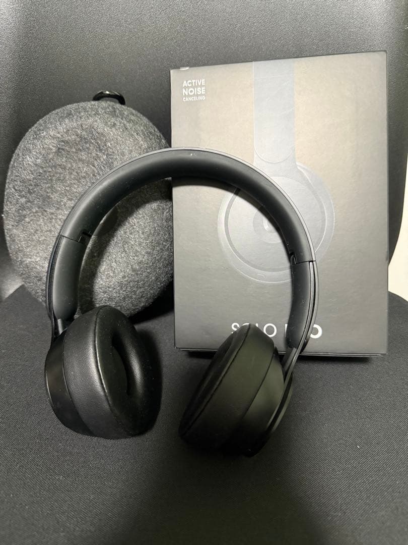 Beats ヘッドホン ブラック