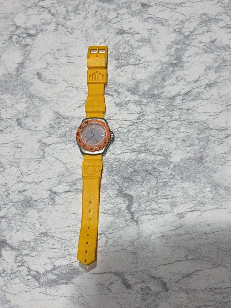 タグホイヤー、アナログ時計 ラバーベルト