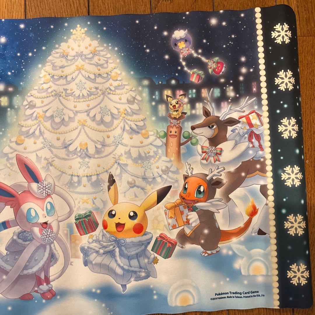 ポケモンカード　海外　プレイマット