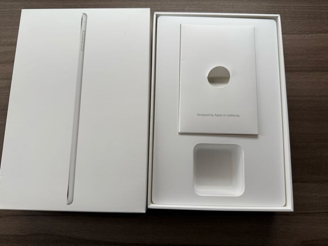 箱あり iPad mini 4 64GB Wi-Fi シルバー