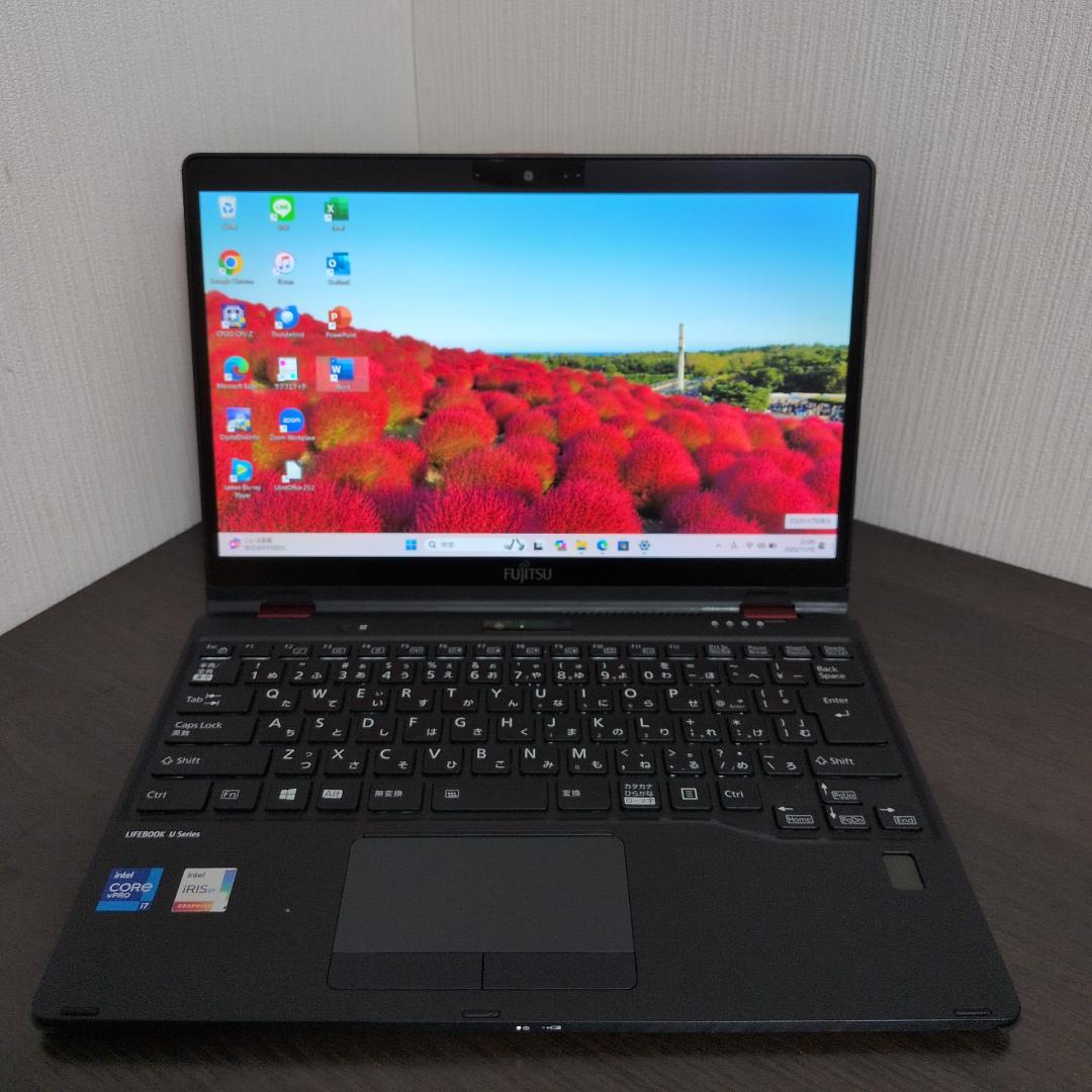 【第１１世代Corei7：モバイル】富士通／U9311XF／16GB／256GB
