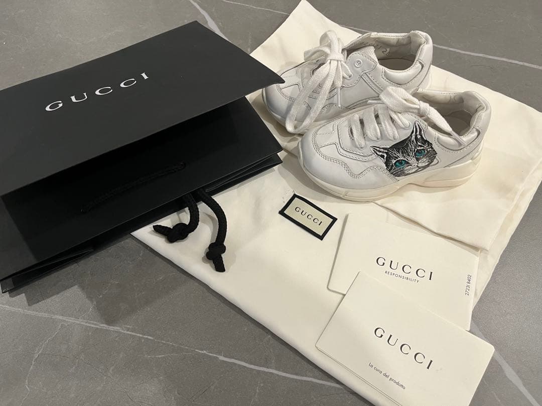 GUCCI ミスティキャット　猫　ベビーシューズ