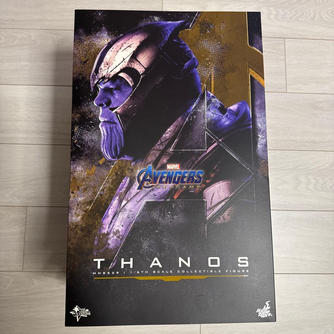 極美品　アベンジャーズ　エンドゲーム　サノス　ホットトイズ