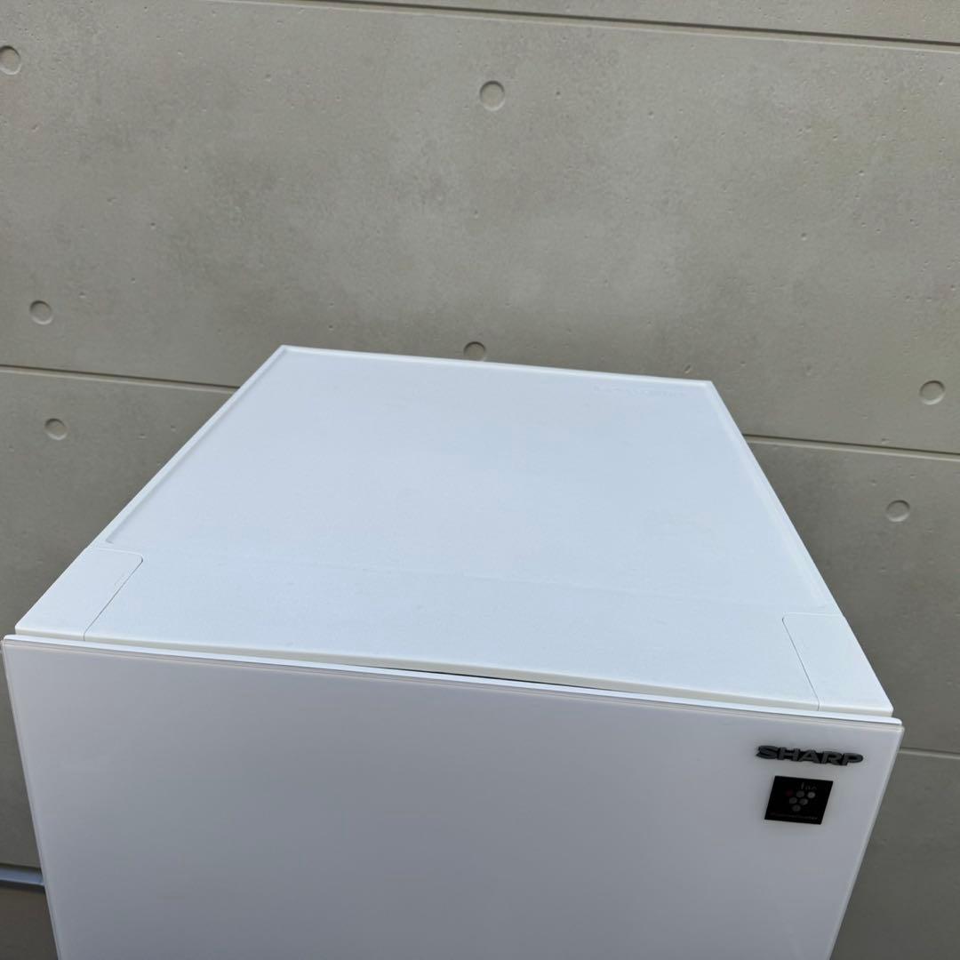 198⭐️2022年製美品★シャープ　冷蔵庫　右、左開き　ガラス扉　一人暮らし
