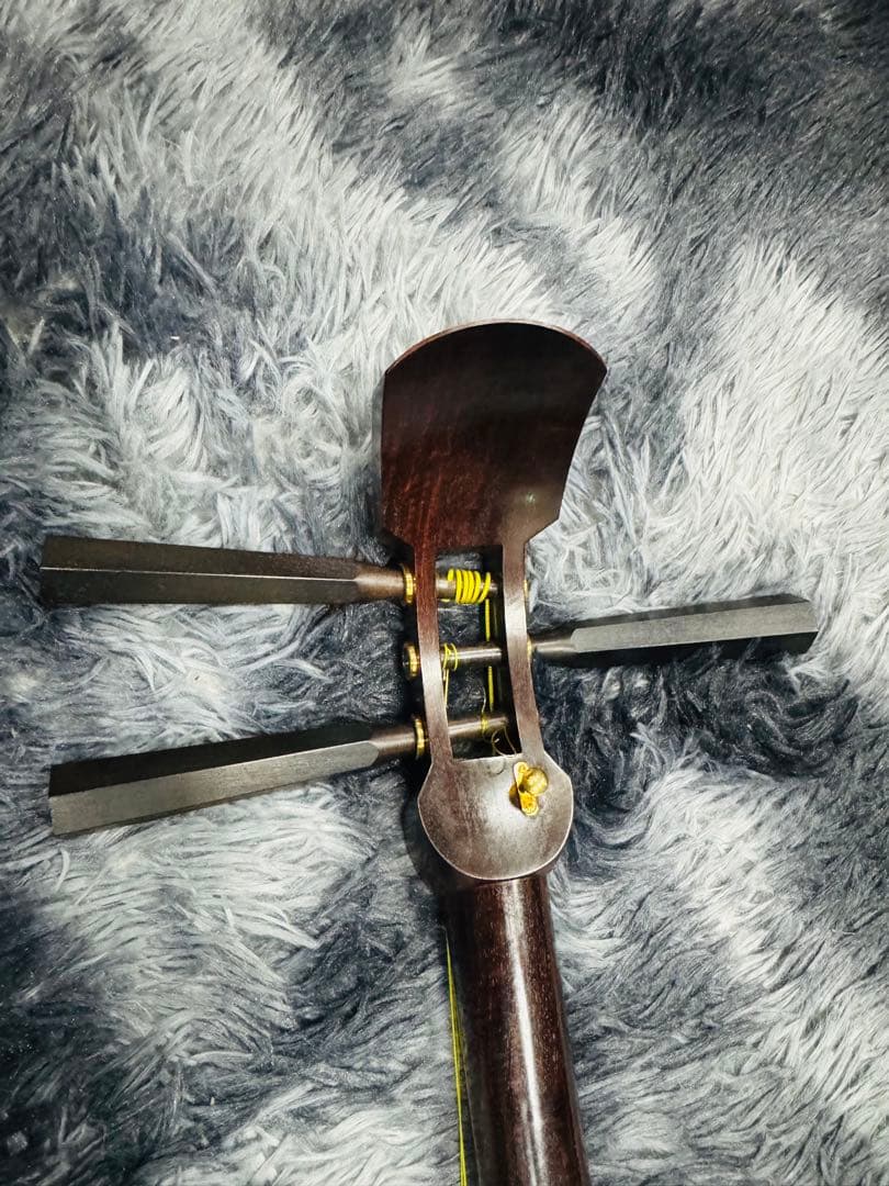 ★津軽三味線 太棹 黒檀糸巻 東さがり 紅木 津軽 民謡 稽古用