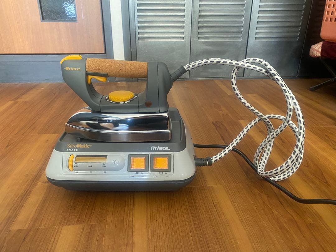 Ariete stiromatic bravo スチームアイロン