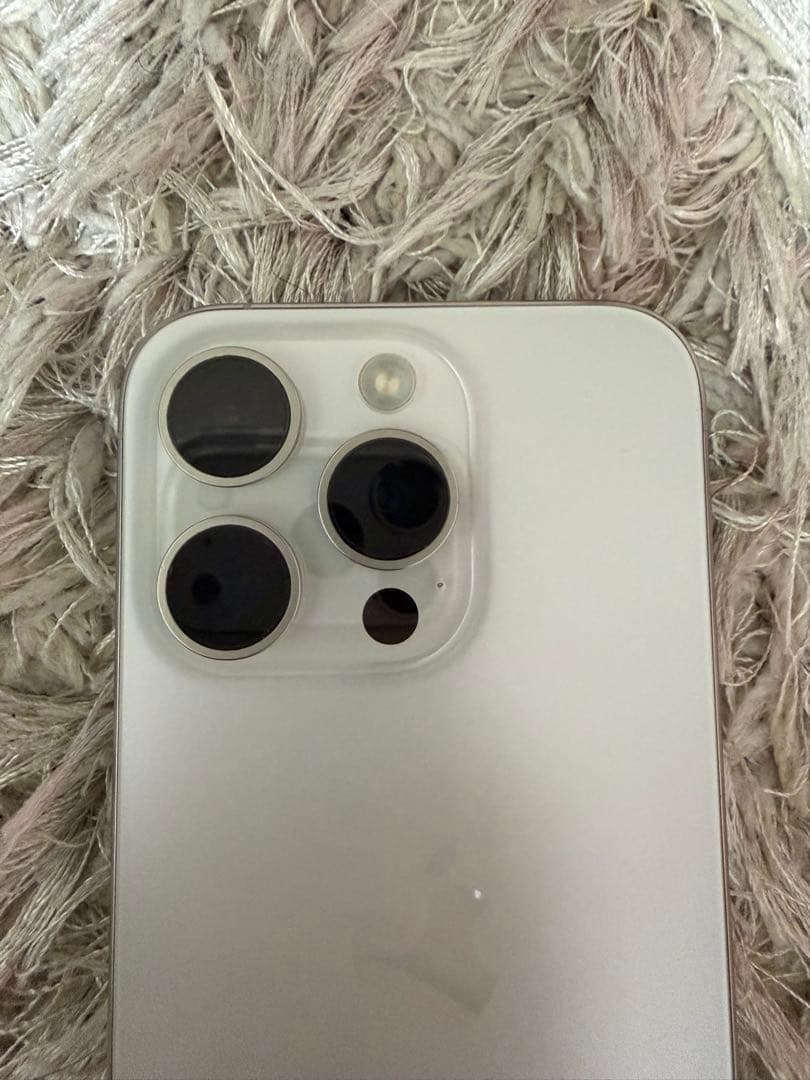 iPhone15Pro 256GB ジャンク　ホワイトチタニウム