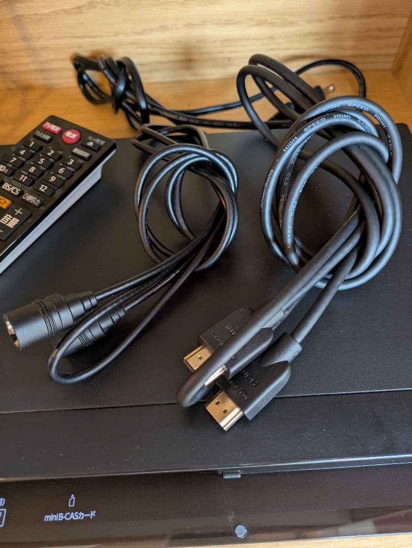 東芝 REGZA DBR-W1009 ブルーレイ DVDレコーダー 美品