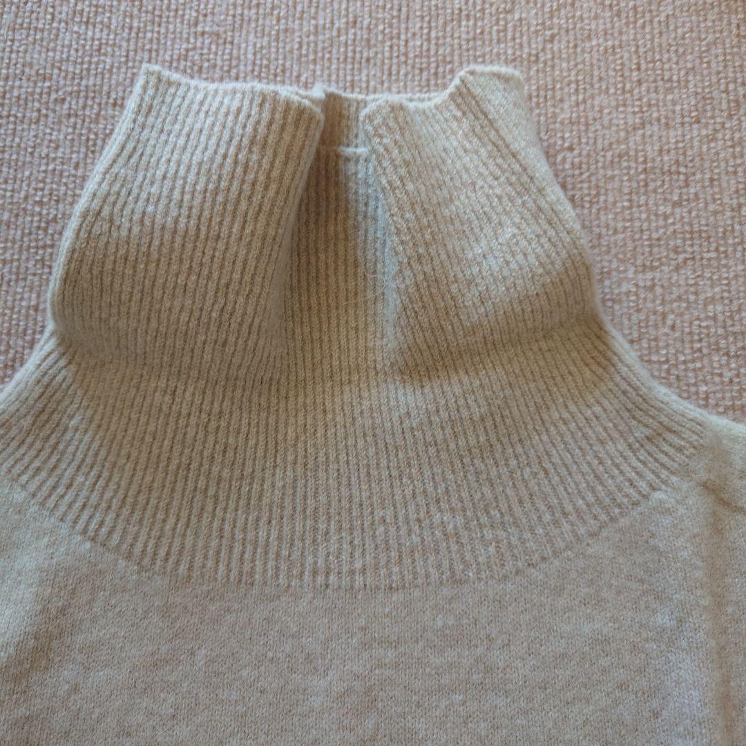 スピックアンドスパン　オフタートルニットベスト