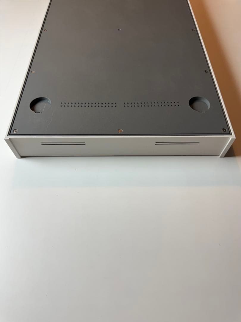 Atmoph Window 2 White（ホワイト）｜美品・動作確認済み