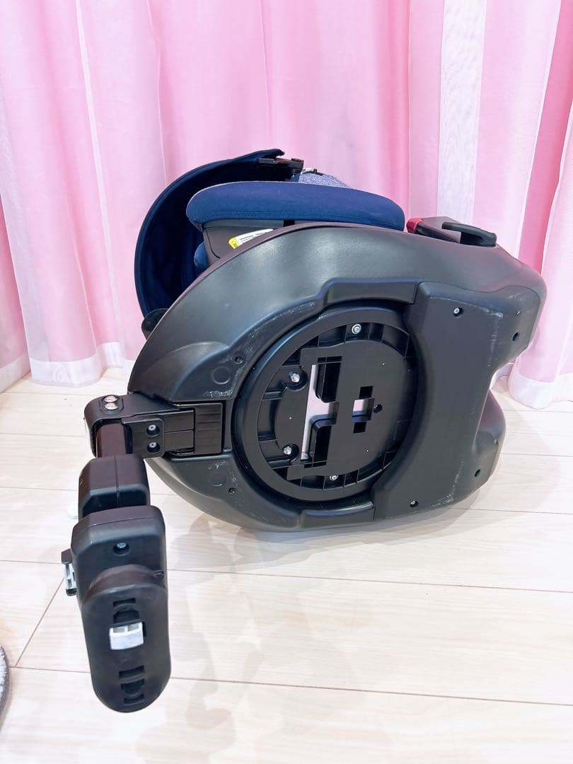 美品✨アップリカ フラディアグロウAC チャイルドシート シートベルト ネイビー